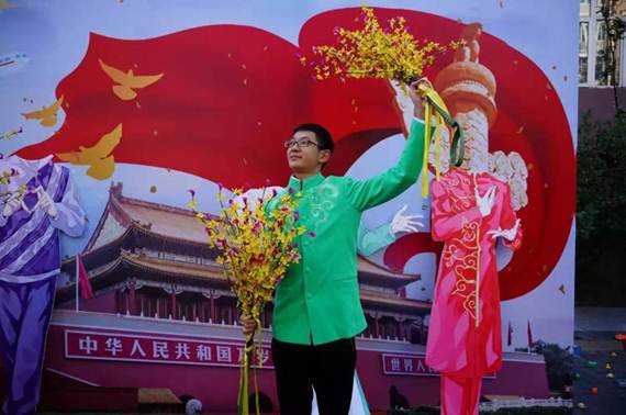 說明:https://news.buaa.edu.cn/__local/D/56/79/C645EA2FFCEF477CF87E163D83F_34B5E970_1E001.jpg